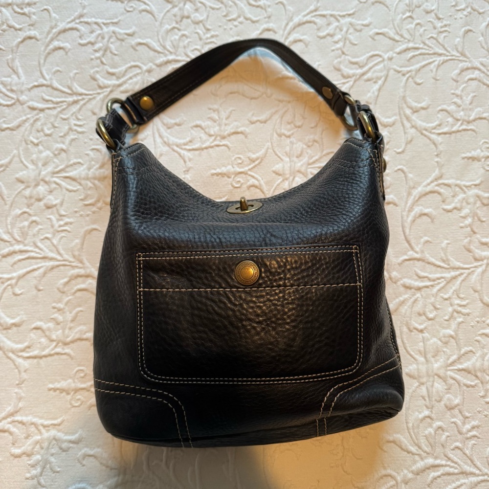 Coach Vintage Chelsea Turnlock Shoulder Bag